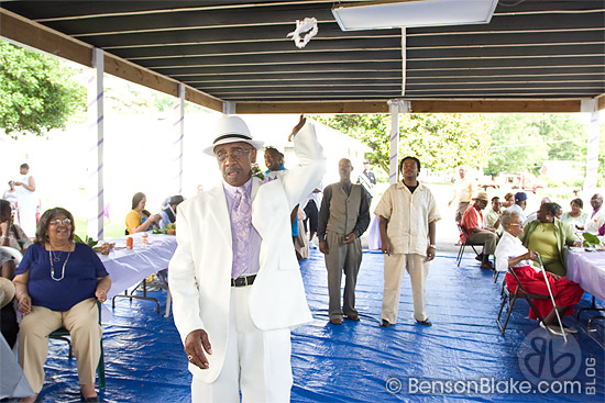 Archie tossing the garter