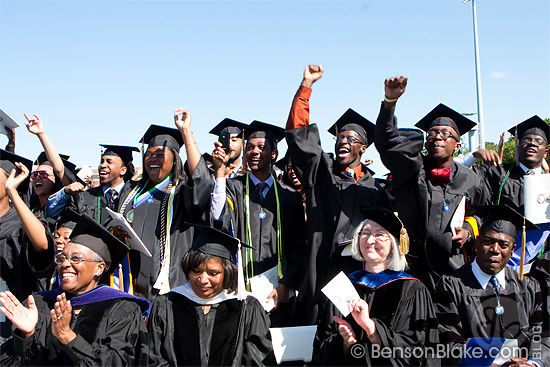 HU 2010 graduates cheering for President Obama