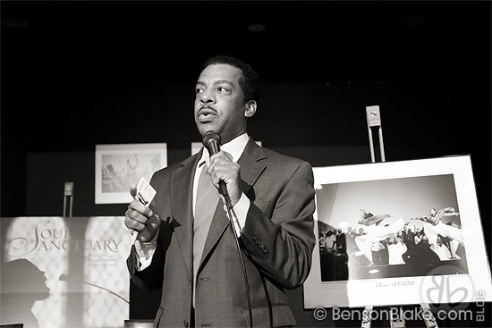 Jason Miccolo Johnson presenting his book 'Soul Sanctuary'