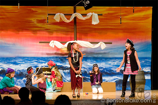 Upper Primary Drama Kids performing "Bold Buccaneers" Upper Primary Drama Kids performing "Bold Buccaneers"