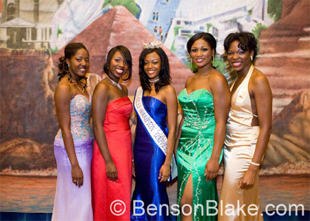 New Miss HU and attendants