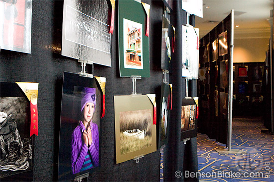 Blue and red ribbon print gallery